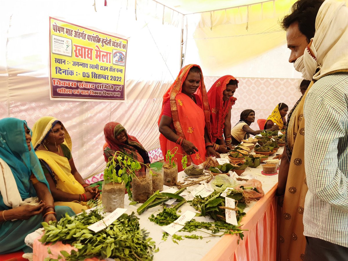 MbaAnjali's tweet photo. Food fair organized by WCD Panna, where the women groups of Vikas samvad organization displayed and presented local and traditional dishes including forest produce. #foodfairvss , @vikassamvad @CollectorPanna @mp_wcdmp @WCDMP https://t.co/alTl7i0EwZ