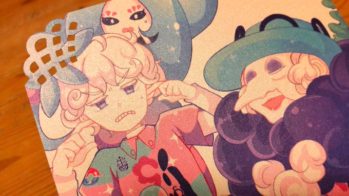 【PAPER CIRCUS再録企画⑤】ピンク師弟の担当は偏光ラメペーパー【ピンク】です。絶対ピンクってつく紙にしようと決めていた。詳細:次のアップは【9/19(月)19:30】となります。次はメロンさんの紹介!次も偏光ラメペーパーなのですが…思い出話が一番濃い…。 