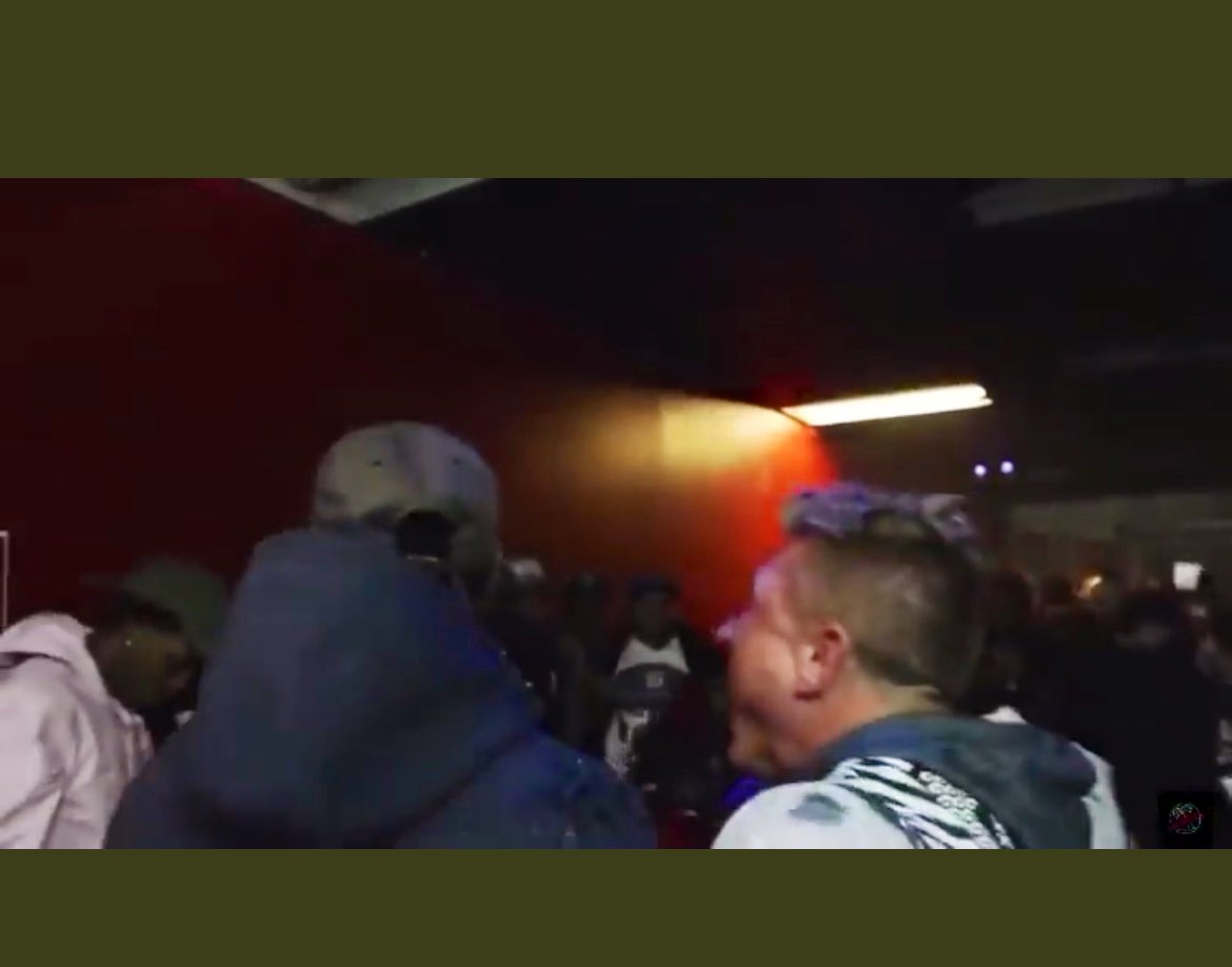 WrightyRed420's tweet photo. @2Wild2Crazy Everyone backs away.. but this guy moves in fast like heโs thirsty or something..๐คฎ. #sickfreestyle https://t.co/Rwi7dcH6OW