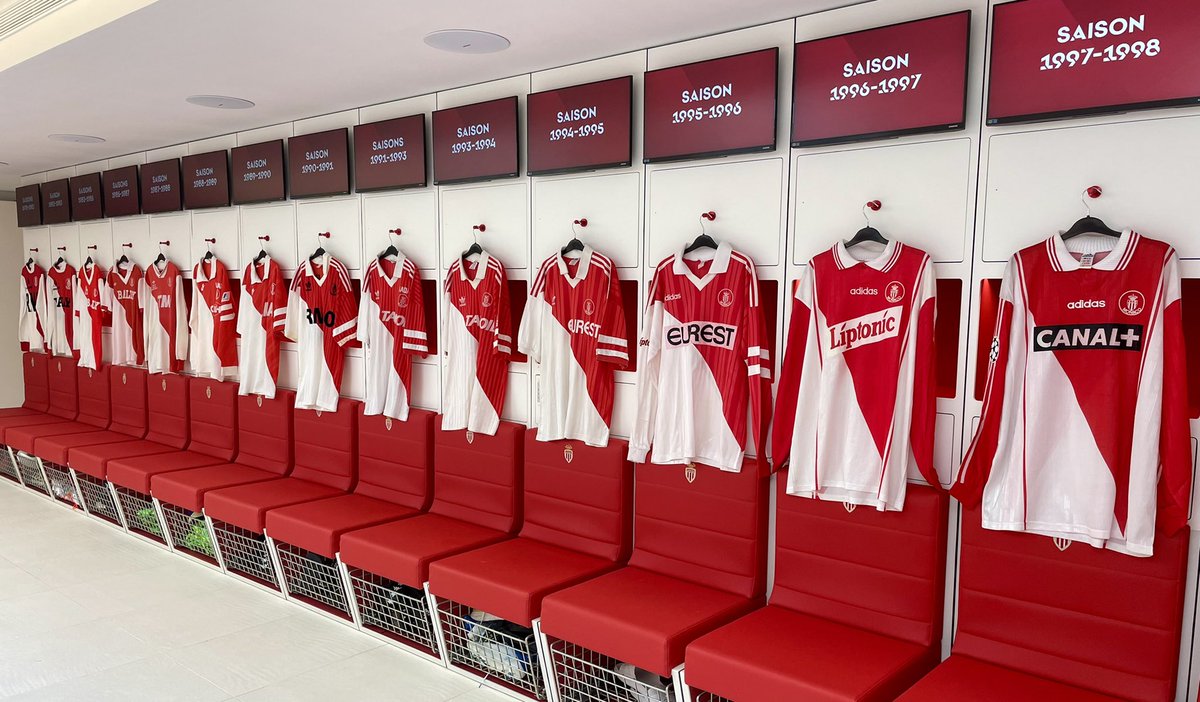 R_Boisaubert's tweet photo. 🔴⚪️ Un vestiaire chargé d’histoire ! 😍
#ASMonaco #CentredePerformance https://t.co/EyeA0S79Is