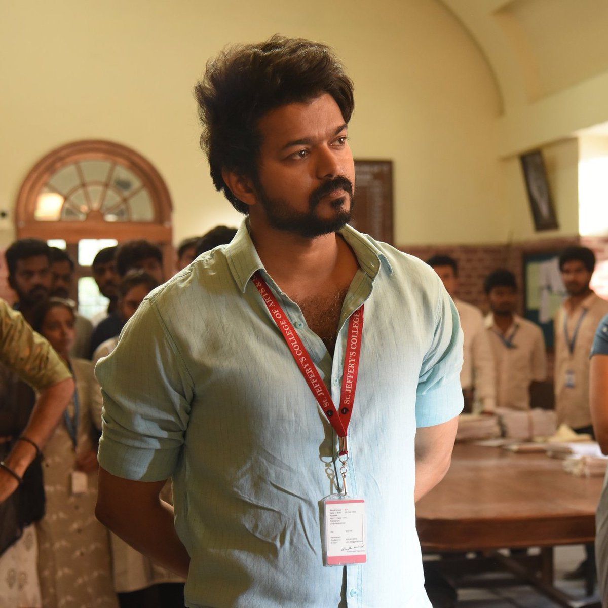 #MyDearThalapathyVijay
Anna
People may troll you with reason or without reason but we fans always love and support whether in good phase or bad phase.We know you definitely not watch those trolls and all
These trolls will nothing break your fandom and support ❤️