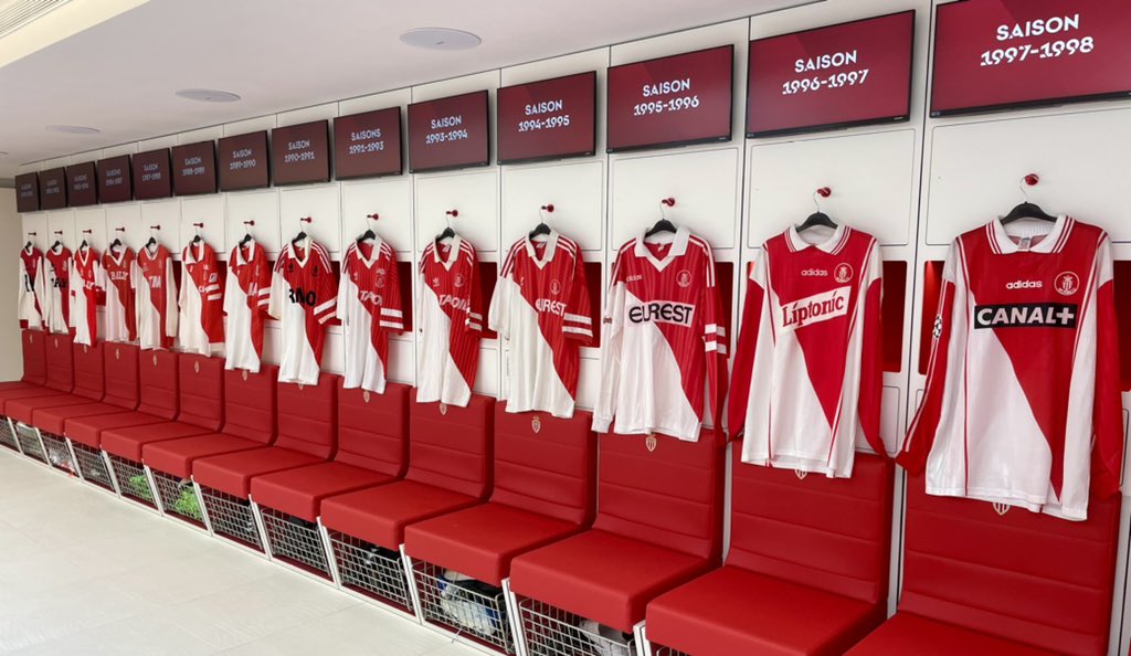 R_Boisaubert's tweet photo. 🔴⚪️ Ce matin a eu lieu l’inauguration officielle du Centre de Performance de l’AS Monaco, en présence du Prince Albert II, Jean-Jacques Raphaël, Ekaterina Rybolovleva et Juan Sartori !
#ASMonaco #CentredePerformance https://t.co/FCHHEW2lnq