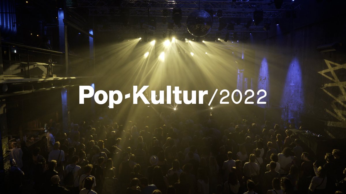 Drei Tage #PopKultur2022 vergingen wie im Flug und weil es so schön war, präsentieren wir Euch unsere liebsten Momente im offiziellen Hindsight-Video: youtu.be/FHHV3Z9ASCA 🙏❤️‍🔥 Unser Dank gilt allen Beteiligten. Wir können es kaum erwarten, Euch nächstes Jahr wiederzusehen.