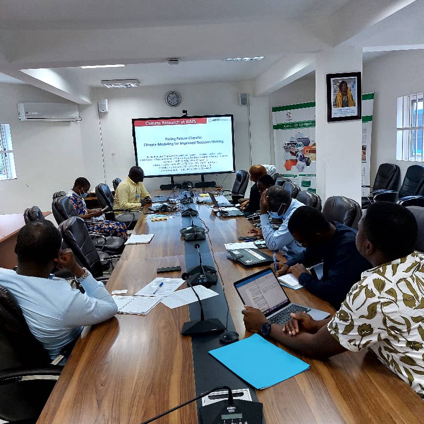 BambaClimate's tweet photo. As #climatechange rocks, #DDR and #Adaptation are key for a #resilientdevelopment in Africa. Thanks to @alioumdia and his team @Mactarfall96 @GalineYanon for the great working session at @undptogo
@DjannaKoubo @AIMS_Rwanda @AIMS_Next https://t.co/D7AIfvxcLZ