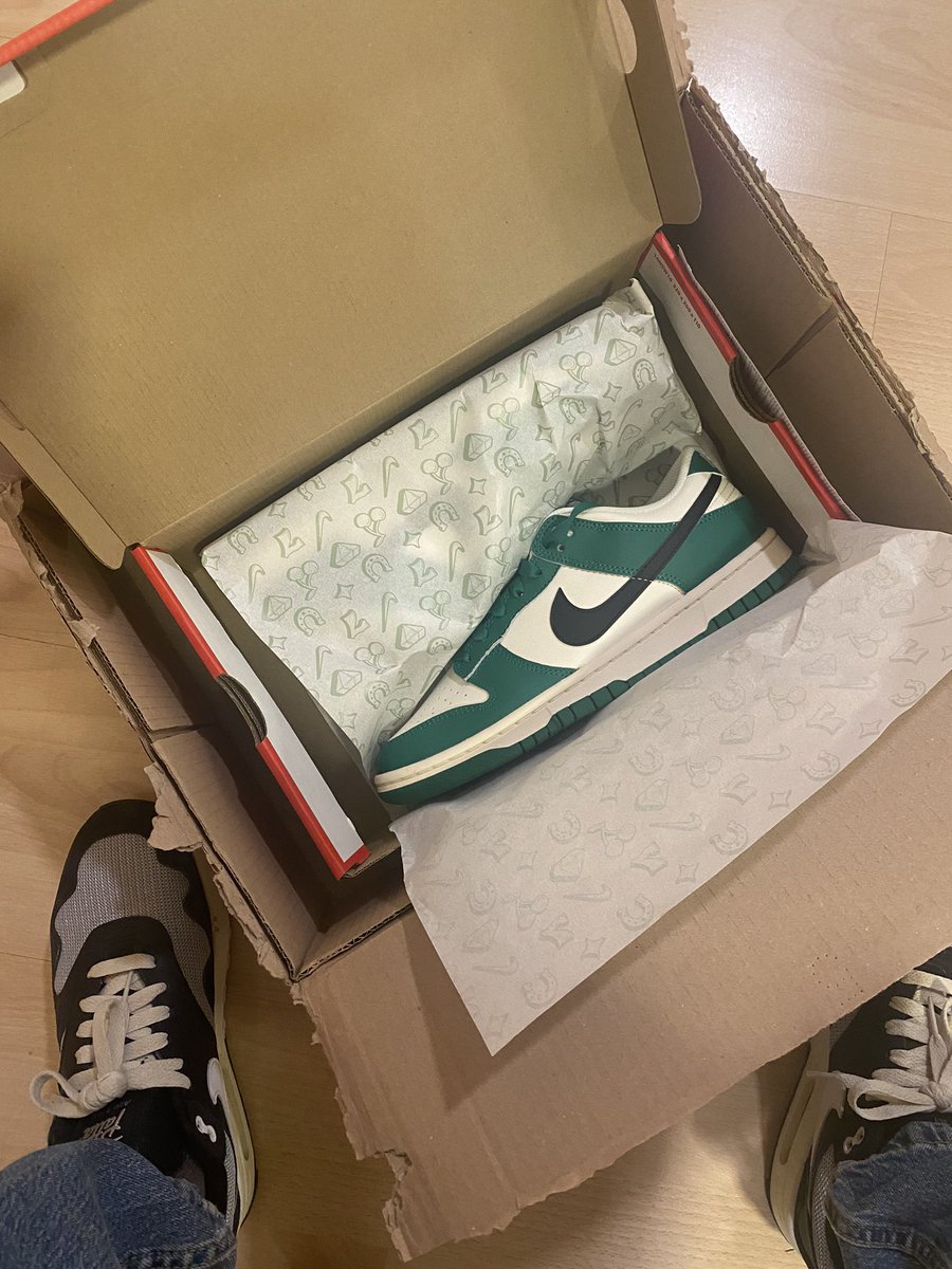 Thanks <a href="/NodeNotify/">Node Notify</a> <a href="/hypelabeu/">HYPELAB</a>