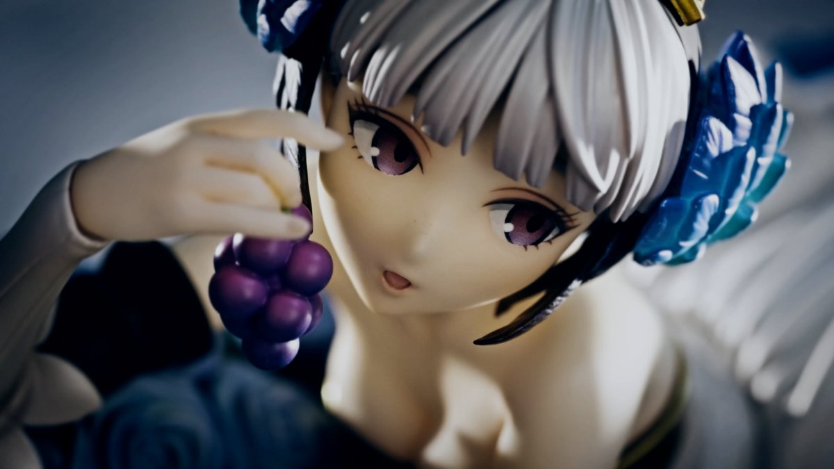 ??近日予約開始予定??／ 美しい瞳… 手にするグレイプ… 咲き誇る 