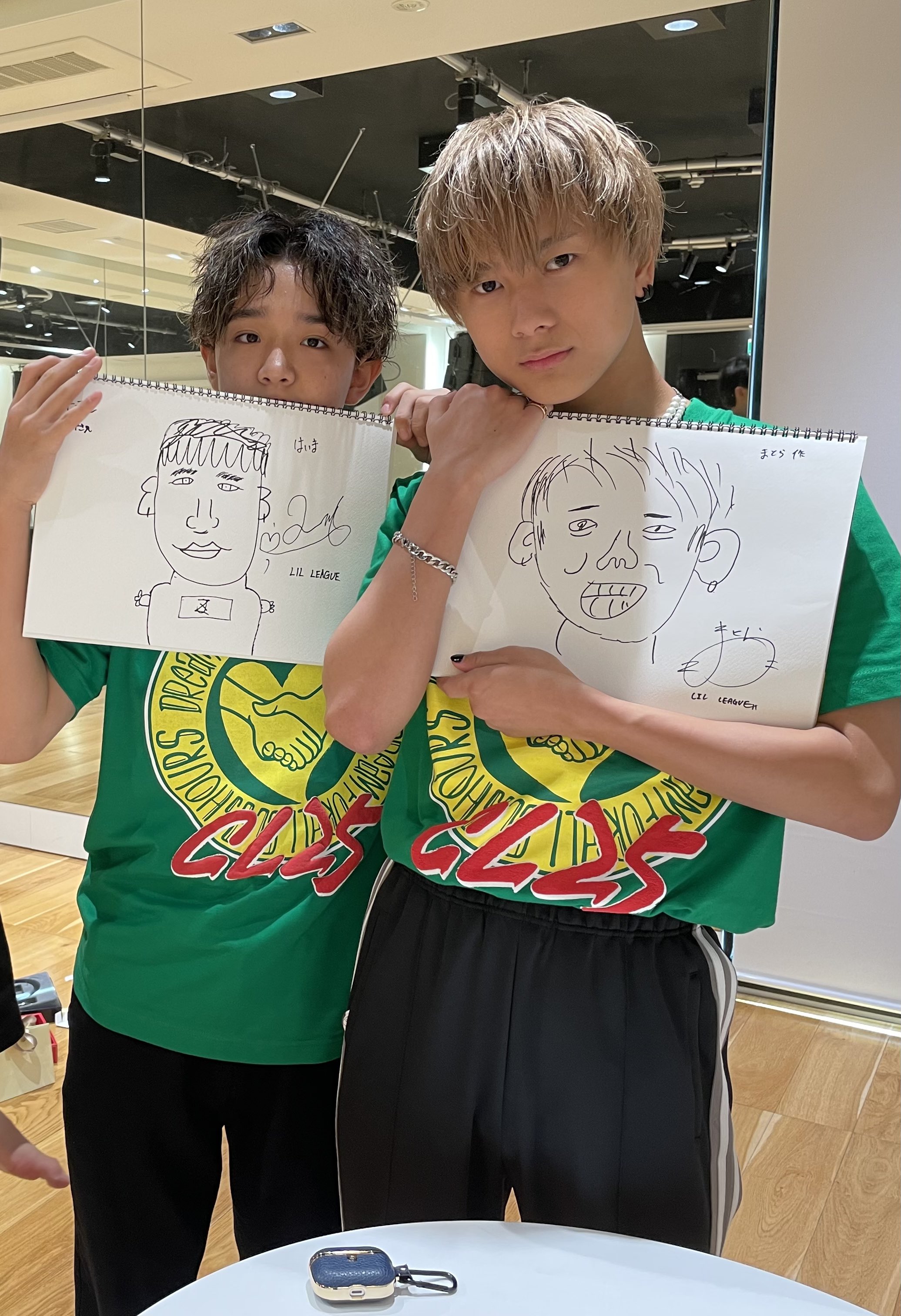 LIL LEAGUE 百田隼麻直筆サイン入りチェキ激レアCLクリスマス② LIL LEAGUE 百田隼麻直筆サイン入りチェキ激レアCLクリスマス②