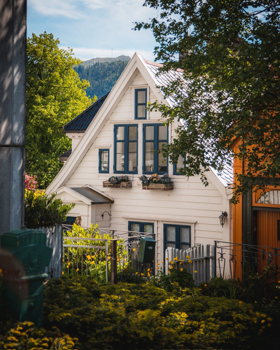 Good afternoon 😊 We've been having some beautiful sunny days here in Bergen the past week ☀️ What about you folks?