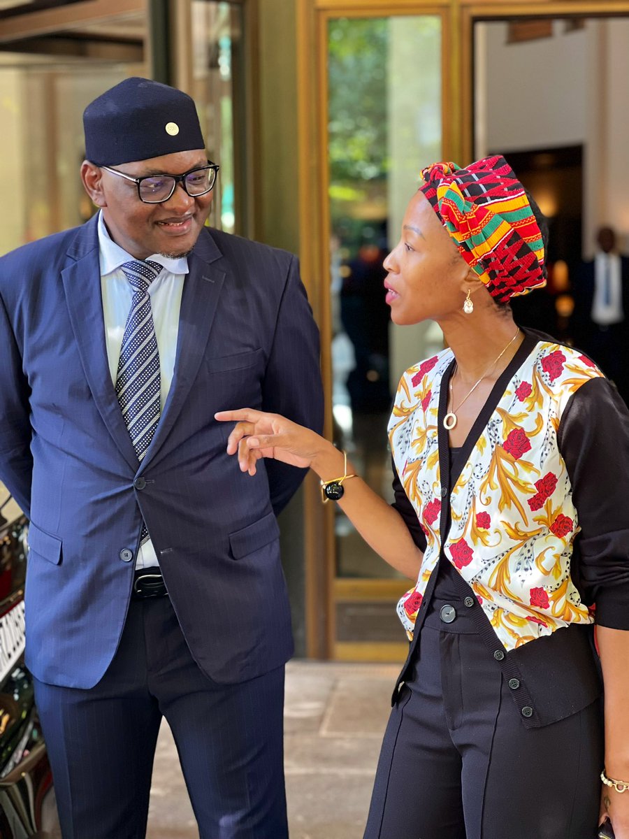 David_Makhura's tweet photo. The first leg of our Germany visit kicks off in Munich. We are received by Consul-General Roleta Lebelo who will join us as we attend our first meeting with BMW. The @BMW_SA Plant in Rosslyn is a world class plant &amp; the heart beat of the BMW South Africa operations. #InvestSA https://t.co/5Xcqa9TlSQ