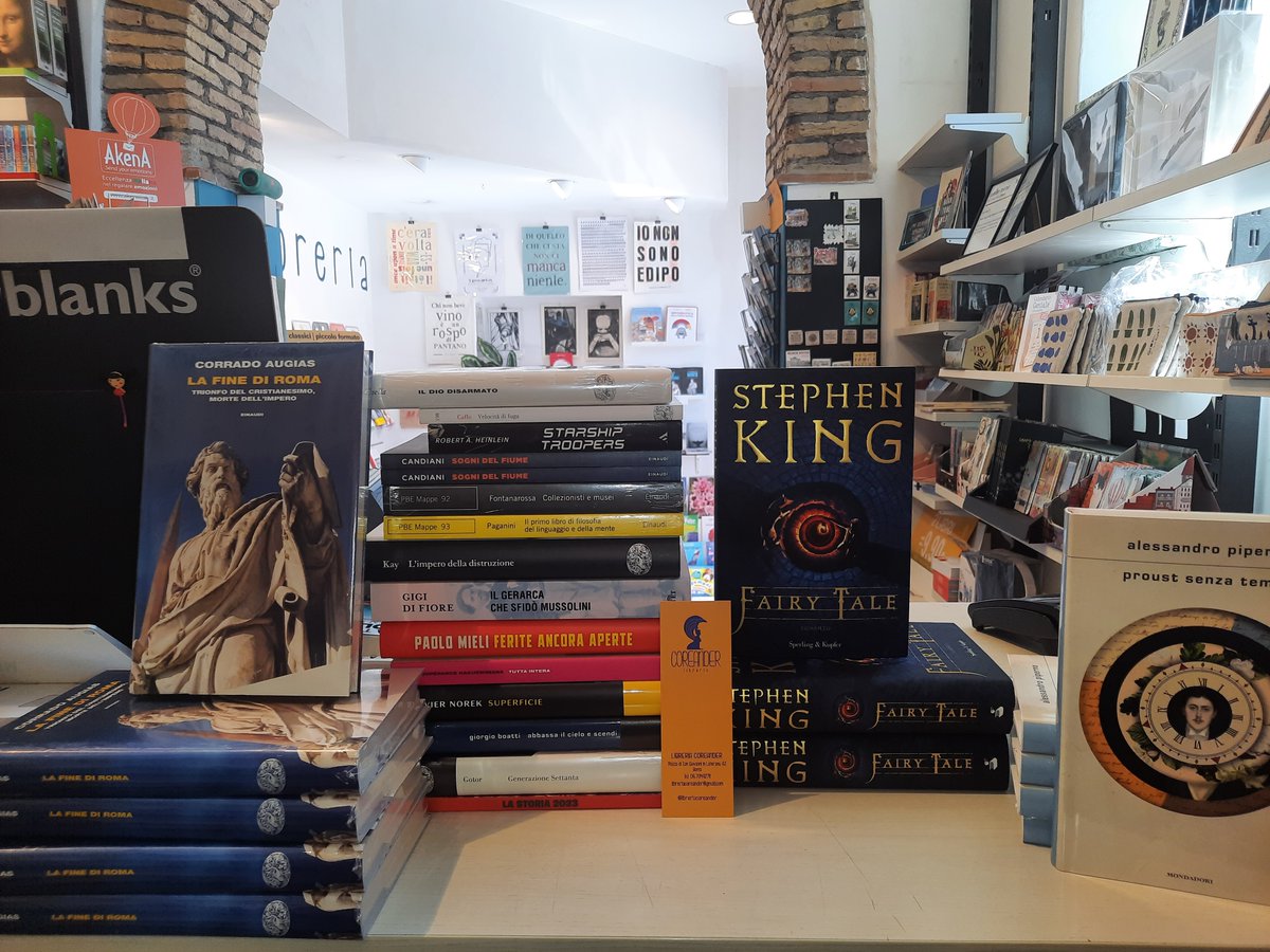 CoreanderLibri's tweet image. Cari amici, clienti e lettori.
Per iniziare al meglio la prima settimana di settembre, cosa c'è di meglio di un bel #libro?
Ecco le #novità appena sfornate!
Spiccano #Augias, #Piperno e, soprattutto, il nuovo romanzo di #StephenKing!
Vi aspettiamo!
#roma #libreria #sangiovanni