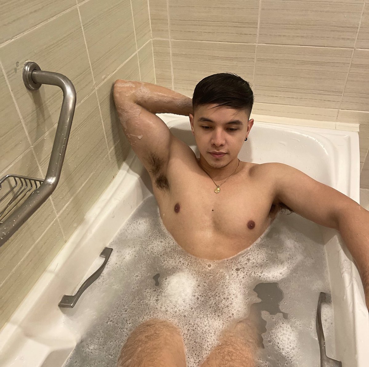 poynextdoor's tweet photo. Happy place https://t.co/DPg4EP2M0T