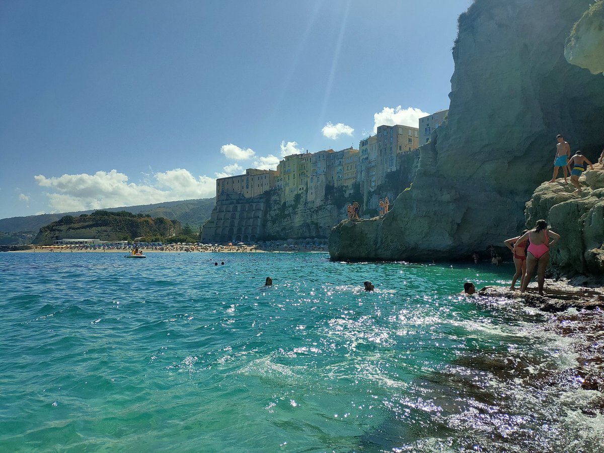 A morning spent recharging in my grandfather's birth town #tropea #calabria