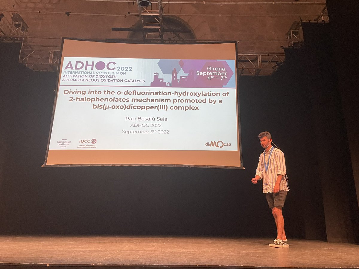 ADHOC_2022's tweet photo. The current session is closed by @PauBesalu (@DIMOCAT_iqcc, @IQCCUdG, @univgirona), the last speaker of this morning. He discusses his work in defluorination-hydroxylation of 2-halophenolates by a dicopper(III) complex in a mixed experimental-theoretical study. #ADHOC2022 https://t.co/DNIUHLWkzO
