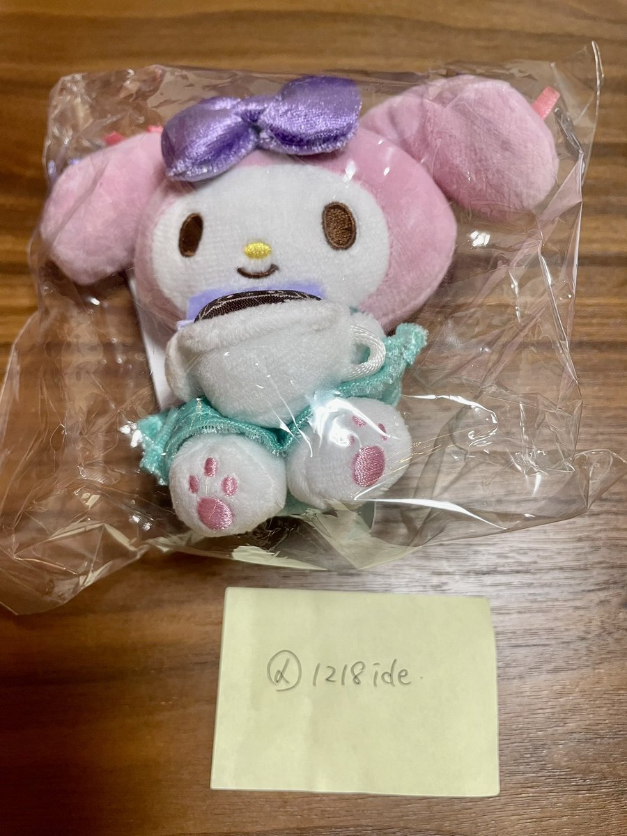 1218ide's tweet photo. @runpee1 初めまして。こんばんは。マイメロのぬいと、バツ丸のアクスタを交換していただくことは可能でしょうか？地方住みのため、郵送希望です。ご検討の程、よろしくお願い致します。 https://t.co/p8MxIdaVL7