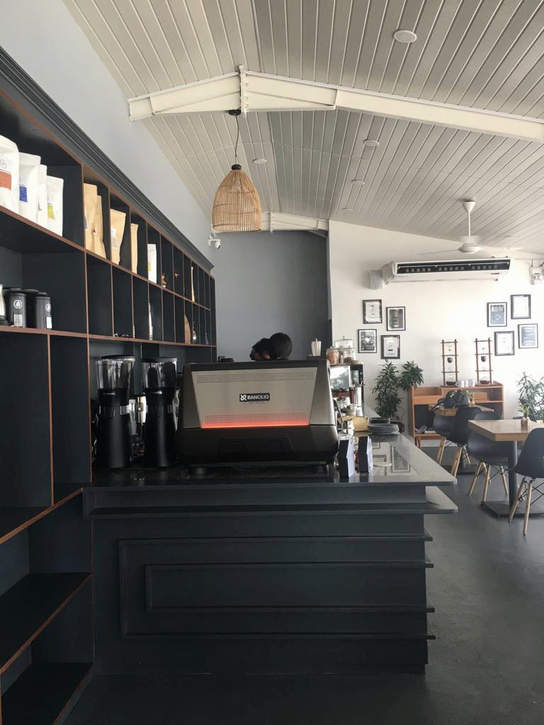Fitsretail's tweet photo. We are proud to collaborate with the Department of Coffee to bring you a delicious cup of coffee with Damn Fine Coffee freshly brewed from top of the class Rancilio machine.
Fits Retail; Your Complete Coffee Solution Partner.
#coffee#departmentofcoffee #damnfinecoffee #fitsretail https://t.co/CTeUB4psar