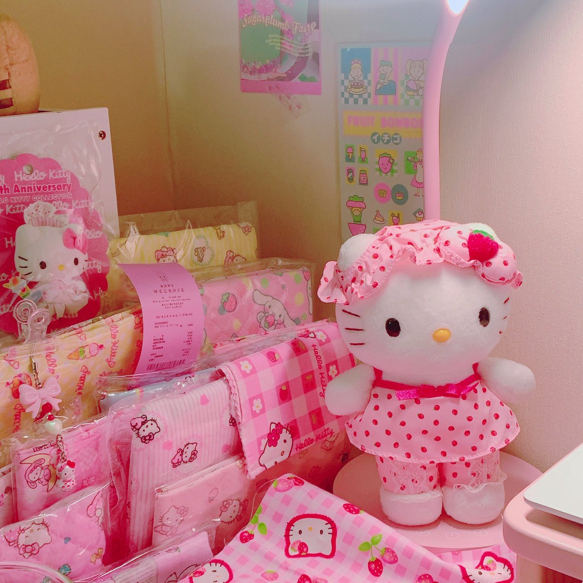 eluve_kitty's tweet photo. https://t.co/L38Nmh5WtY