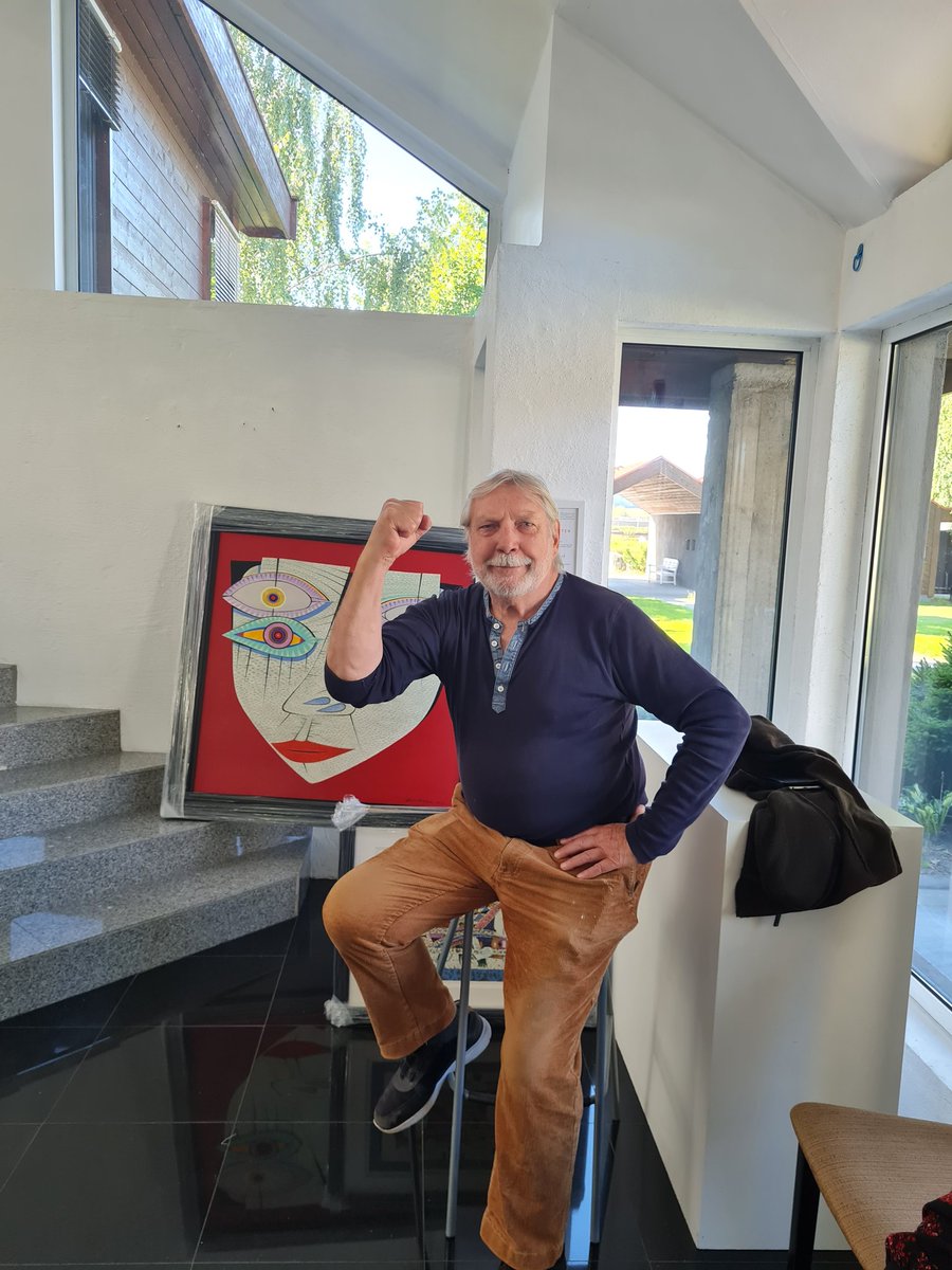 janbakerartist's tweet photo. Da monterer vi den største Jan Baker maleriutstilling i nyere tid. Ikke gå glipp av den store åpningen. https://t.co/9YB2ZkM3jZ