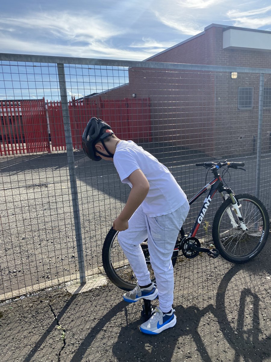 Class4CSC's tweet photo. Great cycle out through the Peat Moss and to the motorway bridge on Friday. https://t.co/pVpdjKKzuj