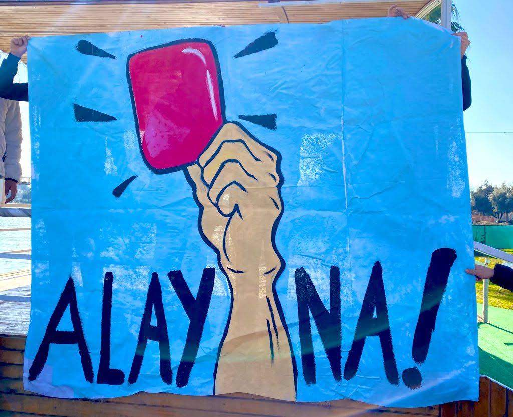 Yıllardır istediğimiz adil yönetimi bu sezonda tüm içtenliğimizle dile getiriyoruz. Türk futbolunun üzerindeki kirli eller tez zamanda çekilmeli, çekilmiyorsa kesilmelidirler. İstediğimiz yalnızca sahada oynanan futbolun sonuçları belirlemesidir.
#EyyamcıHakemligeSon