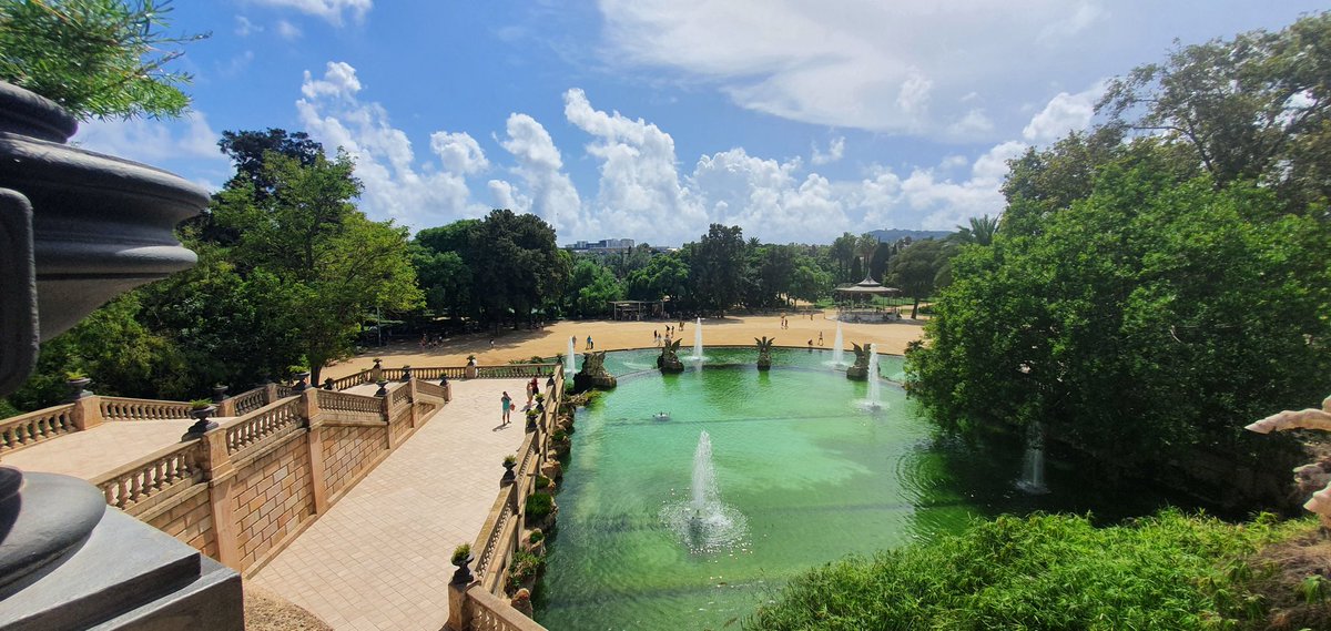 SignoraD_Vento's tweet photo. Parc De La Ciutadella, Barcelona

#Barcelona #barceloneta #Photooftheday #summer #vacation #travelphotography #traveling #beauty #Spain #Travel #travelblogger #travelgram https://t.co/mhAbMYudjN
