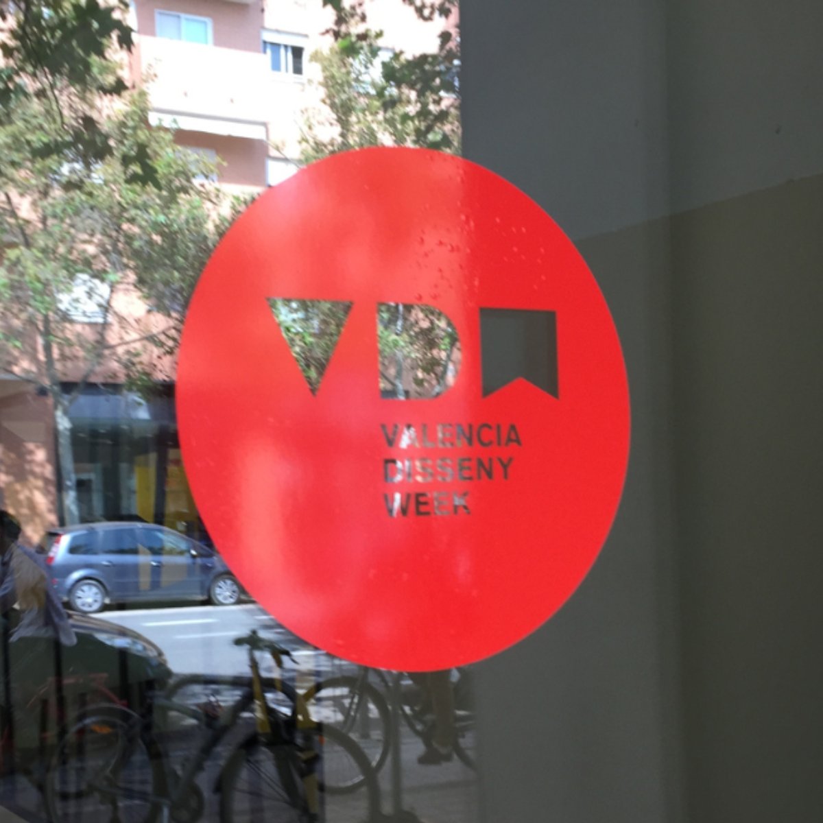 ADCV (@adcv_com) on Twitter photo ¡¡¡Cuenta atrás para la VALÈNCIA DISSENY WEEK más amplia, diversa y sostenible!!!🔺19 al 23 septiembre, enlazando con #StreetFestivalValencia, el evento más participativo de <a href="/WDCValencia2022/">WDCValencia2022</a>
¿¿Nos acompañas??
🔺 adcv.com/vdw2022/
🔺 valenciadissenyweek.com
#VDW22 #WDC2022 ¡¡¡Cuenta atrás para la VALÈNCIA DISSENY WEEK más amplia, diversa y sostenible!!!🔺19 al 23 septiembre, enlazando con #StreetFestivalValencia, el evento más participativo de <a href="/WDCValencia2022/">WDCValencia2022</a>
¿¿Nos acompañas??
🔺 adcv.com/vdw2022/
🔺 valenciadissenyweek.com
#VDW22 #WDC2022