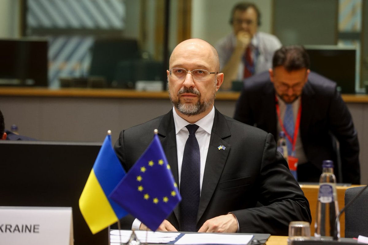 Kabmin_UA_e's tweet photo. Our priority is to move on to the EU membership negotiation process - @Denys_Shmyhal
https://t.co/QRmfBd7KDr
#EuroIntegation #EU #AssociationCouncil https://t.co/PzLnoifHK8