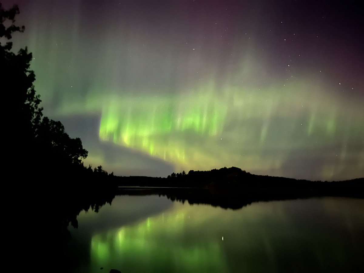 RickKupchella's tweet image. Extraordinary view of the #northernlights #OnlyInMinnesota last night… #CaribouLake was out of a dream!