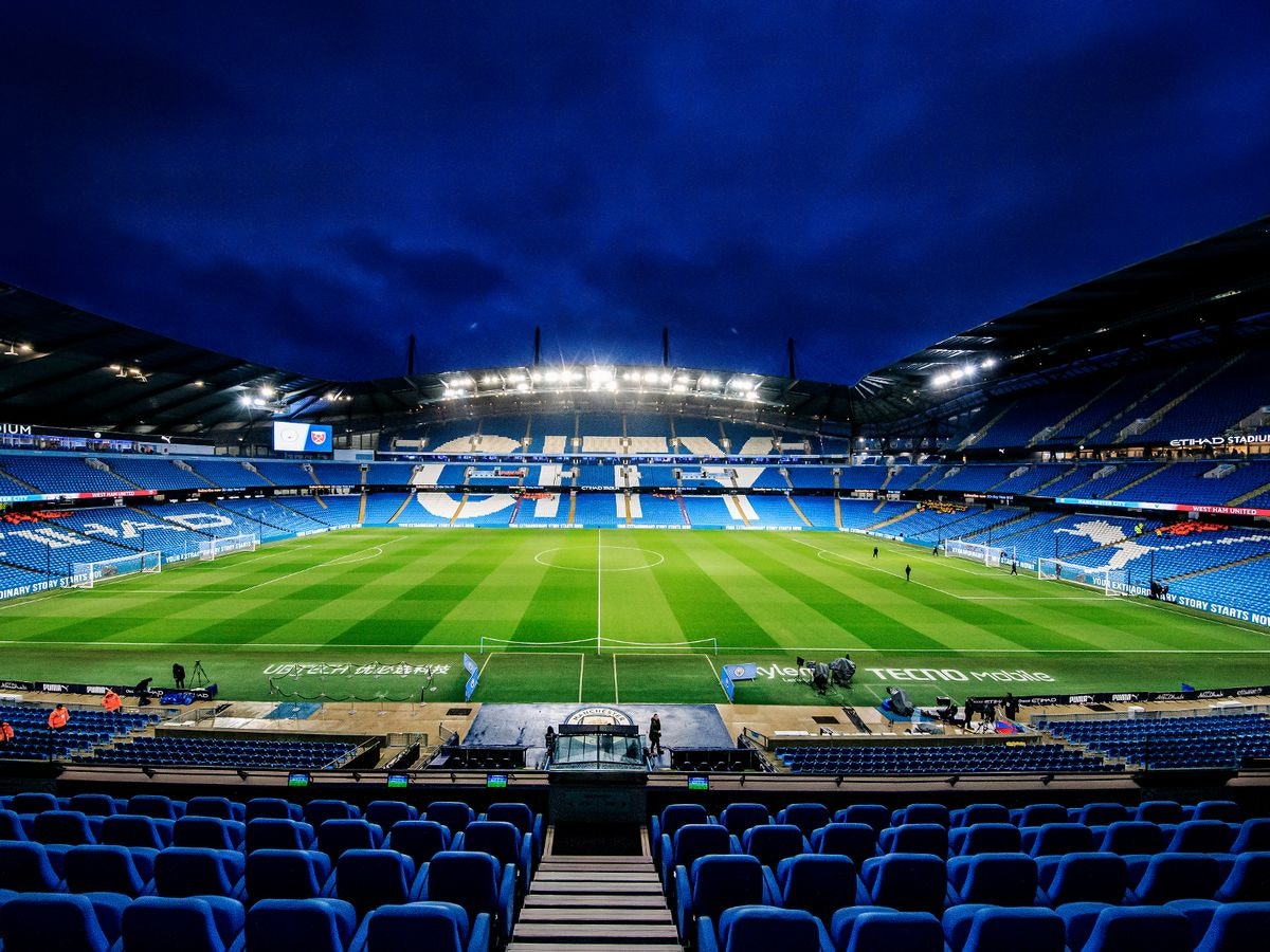 Walker2_SZN's tweet photo. Etihad Stadium is aesthetically the best stadium in Europe and you can't deny it👍. https://t.co/UvMlpdDun1