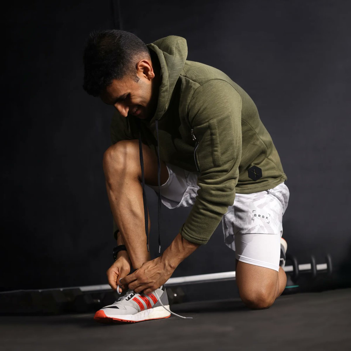 BBBFit's tweet photo. Make your workout comfortable and fun with our gym wear collection. Check out our website and get exclusive deals and offers.        
Product in Frame: Apex Hoodie
#hoodie #activewear #mensactivewear #activewearbrand #fitnesswear #fitness    #fitnessmotivation #fitnessjourney https://t.co/4g4npPowjs