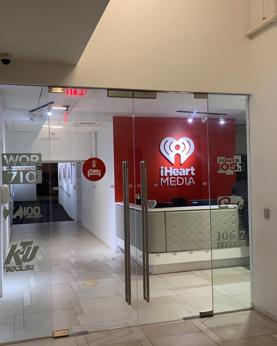 Foreign1012 tweet media