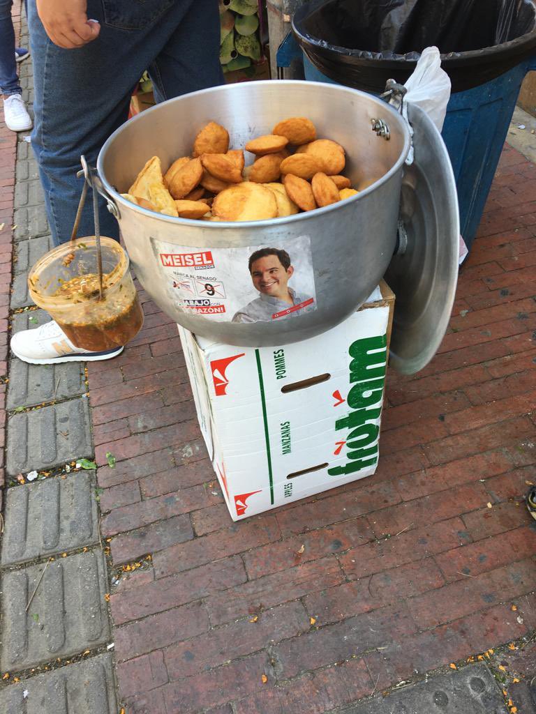 carlosmeiselv's tweet photo. No puedo apoyar algunos artículos de la reforma tributaria porque estoy representando los intereses de estos “megapoderosos”. https://t.co/FXVonYXpiI