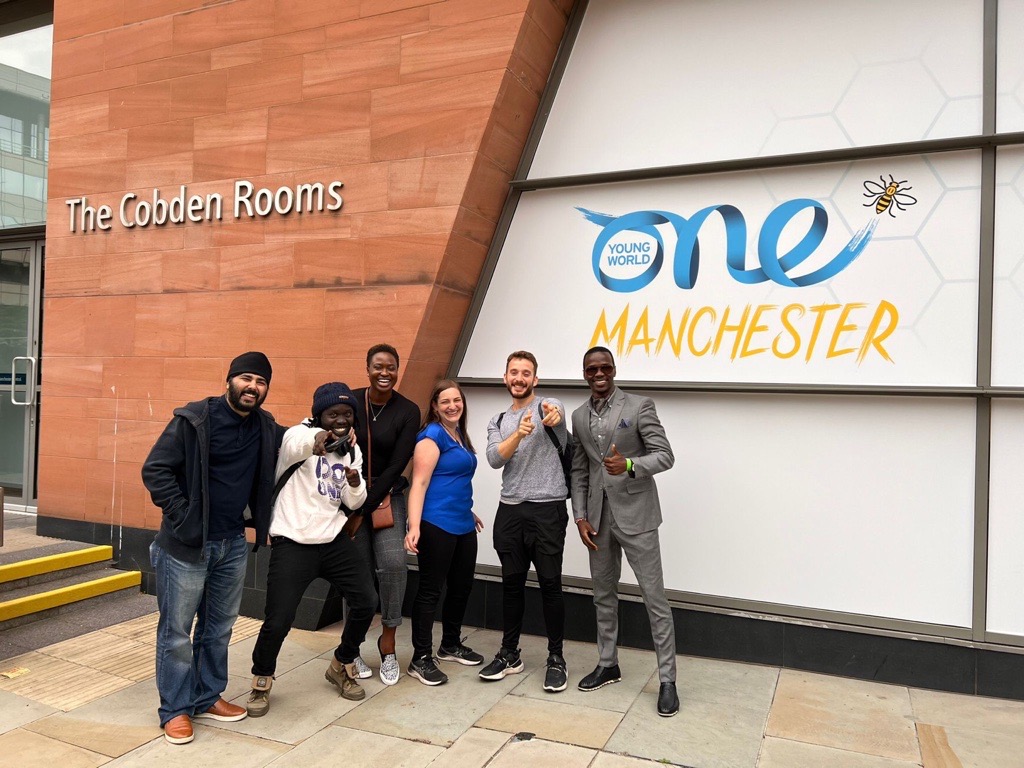 ASTRAZENECAUK's tweet photo. We are excited to be back at #OneYoungWorld this year, with our delegation of over 40 employees attending. During the week we will be discussing topics such as sustainability, mental health and positive healthcare outcomes. We can’t wait to get started! https://t.co/TdD01mc9cV https://t.co/9FKXr5Vm8b