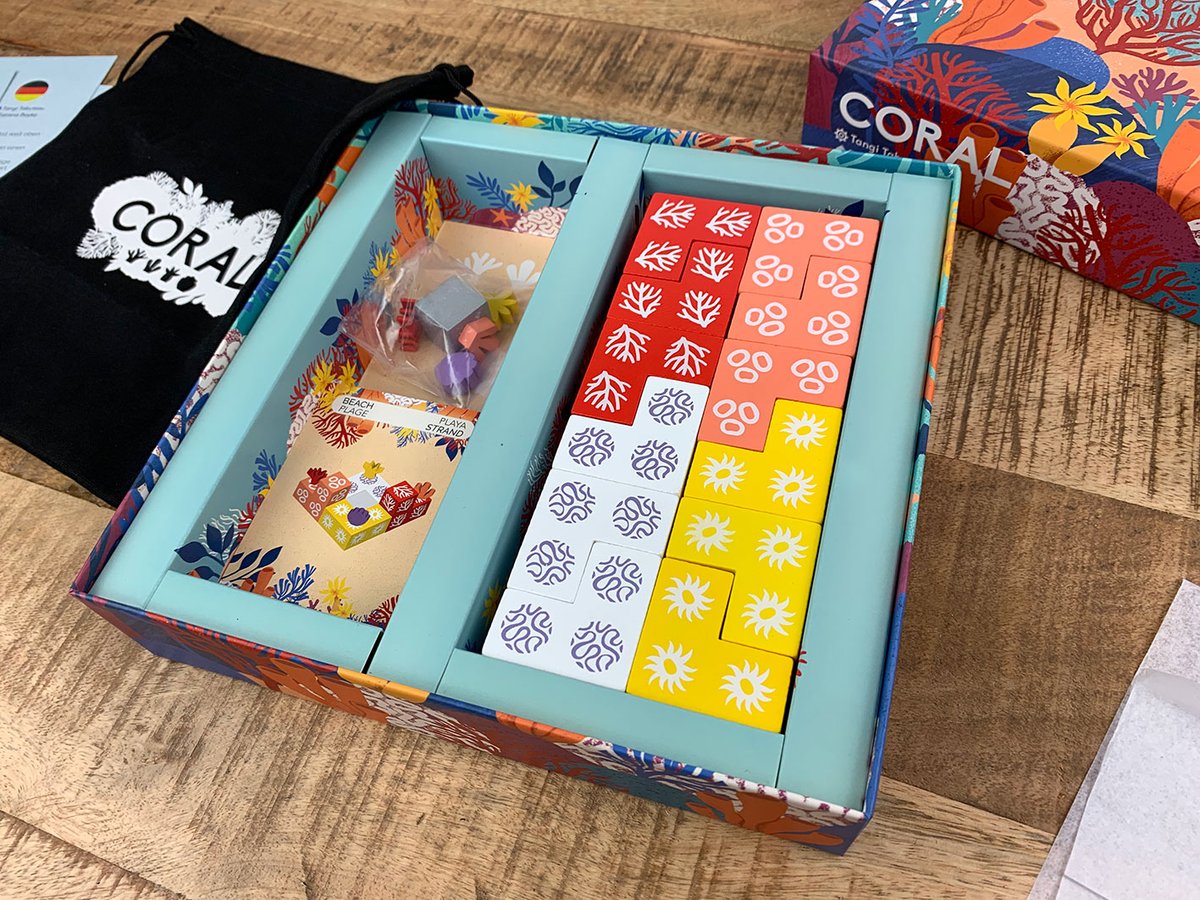 2TomatoesGms's tweet photo. We've got our hands on the first copy of Coral - the wooden pieces look and feel amazing!

Limited copies available at Essen - reserve yours here: https://t.co/G5AitRANn2 

#Coral #2TomatoesGames #boardgames https://t.co/OdNkPNhHqS