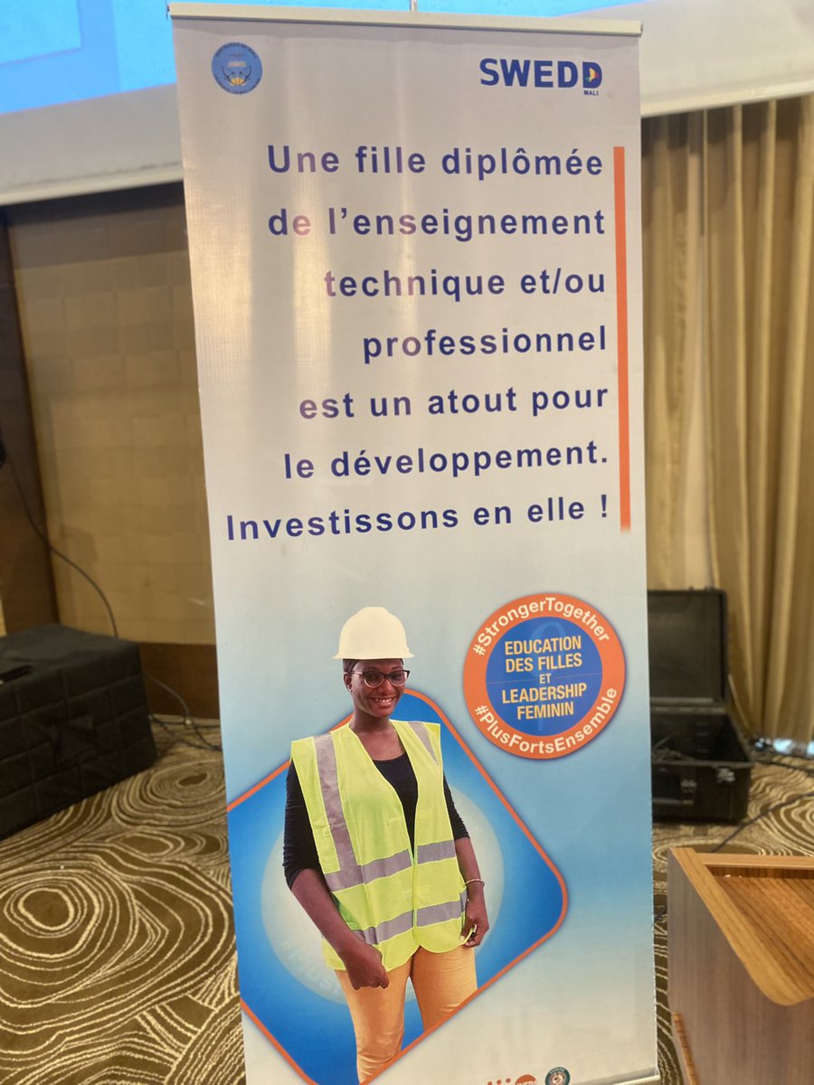 _BeldexCoin's tweet photo. Cérémonie de lancement de la troisième édition de la campagne Stronger Together du projet @MaliSwedd.
#Stronger_Together
#Stronger_Together22
#SWEDD_MALI 
#SCOFI
#leardship
#WomenEmpowerment https://t.co/3UyjIciHAk