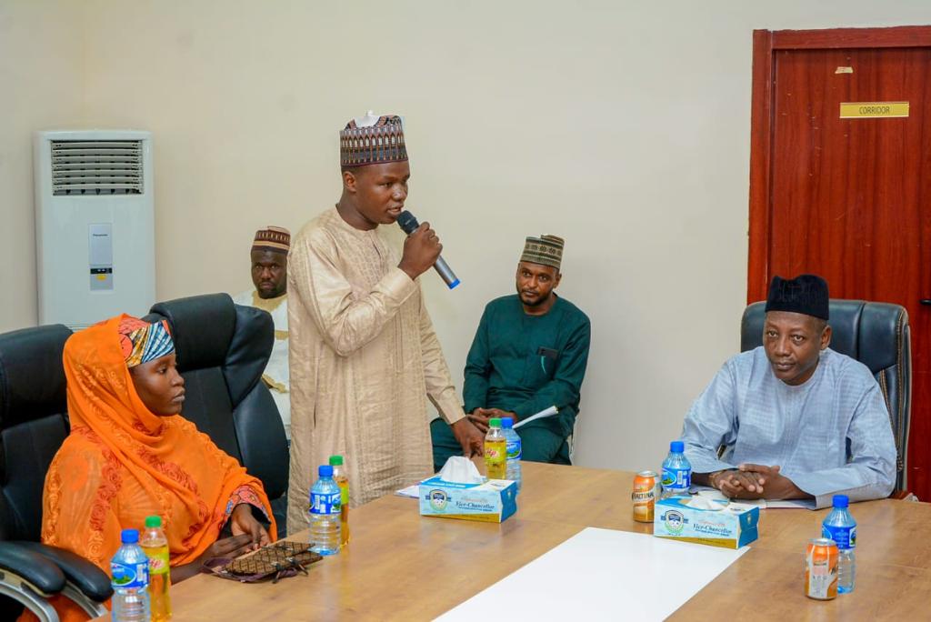 NUBOSSOFFICIAL's tweet photo. 1
I led the NUBOSS EXCOS to the Vice Chancellor and other Principal officer s of the Prestigious  Borno State University (BOSU)

The Visit was aimed at unveiling to the management our first program which is targeted to be in the University, familiarizing our EXCOS https://t.co/iZplgJh061