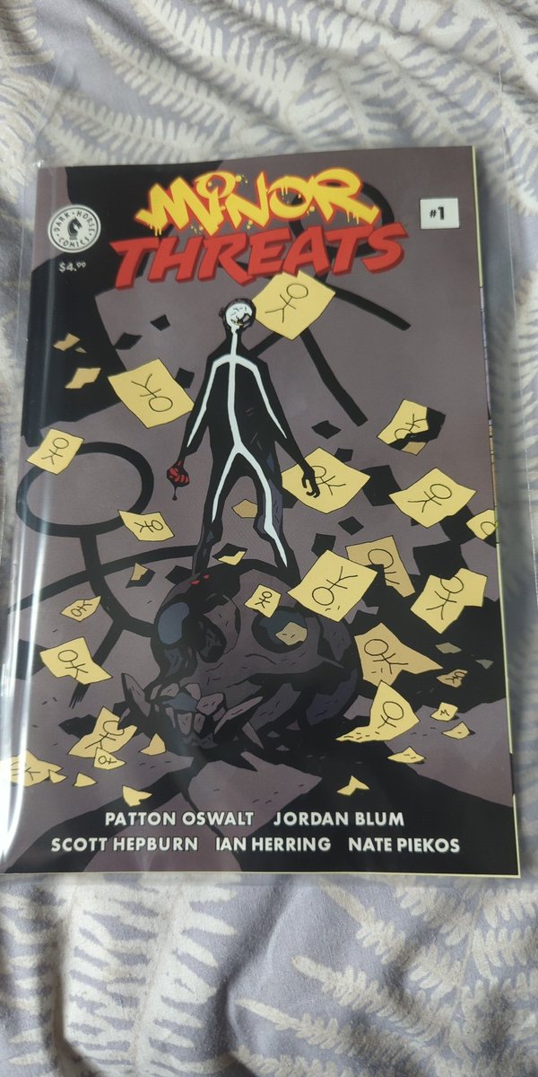 @pattonoswalt @JordanBlum87 Look what just came in the post from @ForbiddenPlanet.  Best first issue I've read in a while, excited to see where the story goes. No disrespect to Scott Hepburn but I had to go with the @artofmmignola cover. #minorthreats