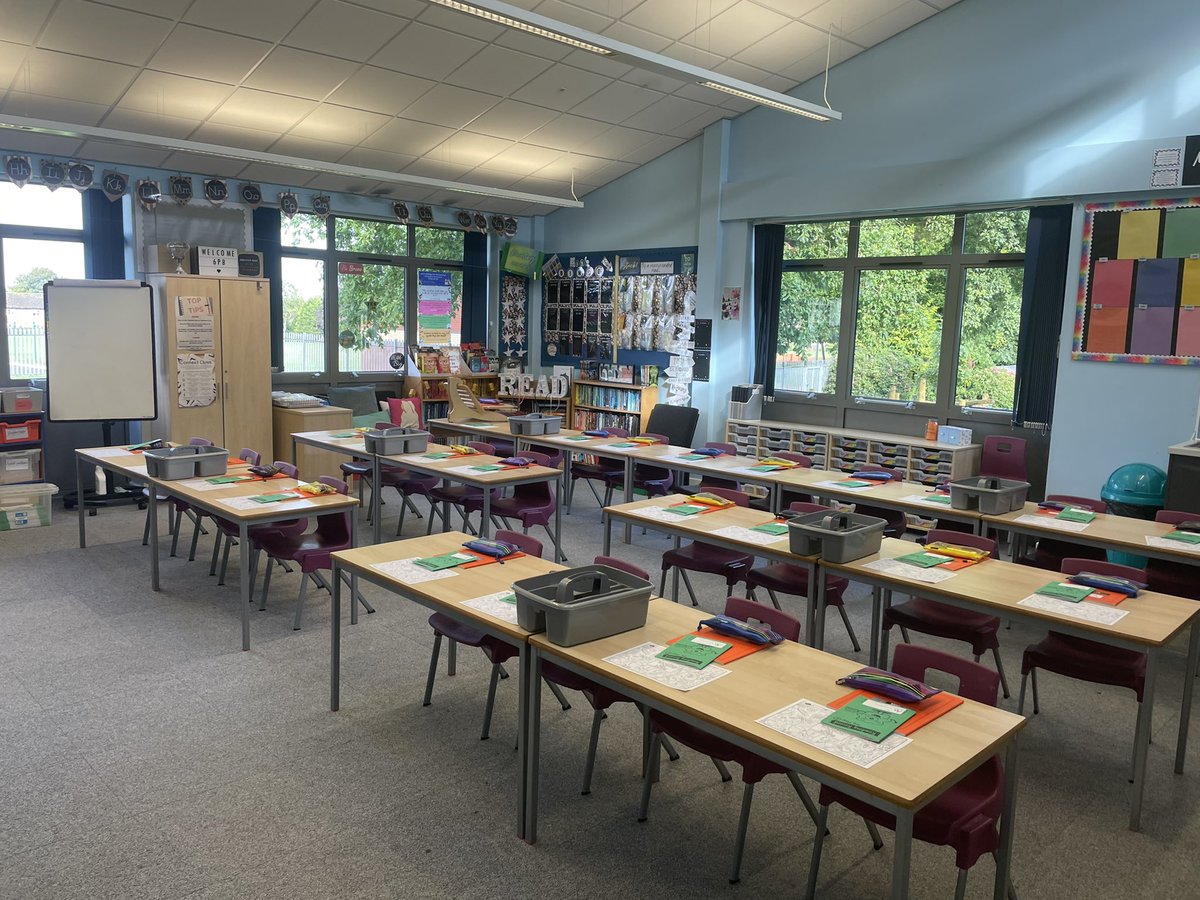 GMPS_Year6's tweet photo. New Year 6 we are ready for you! 😀@G_M_P_S @G_M_P_SClass5NC @G_M_P_SClass5GB @MET_STSS https://t.co/cJH1HVhgvt
