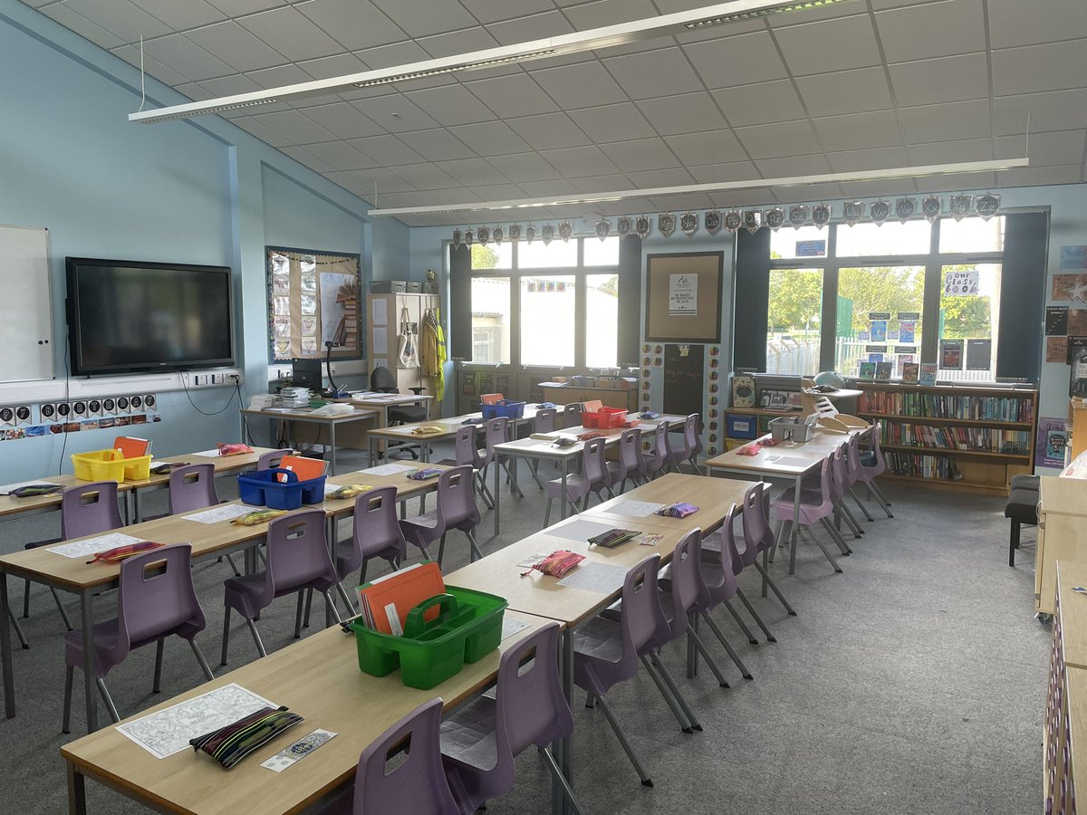 GMPS_Year6's tweet photo. New Year 6 we are ready for you! 😀@G_M_P_S @G_M_P_SClass5NC @G_M_P_SClass5GB @MET_STSS https://t.co/cJH1HVhgvt