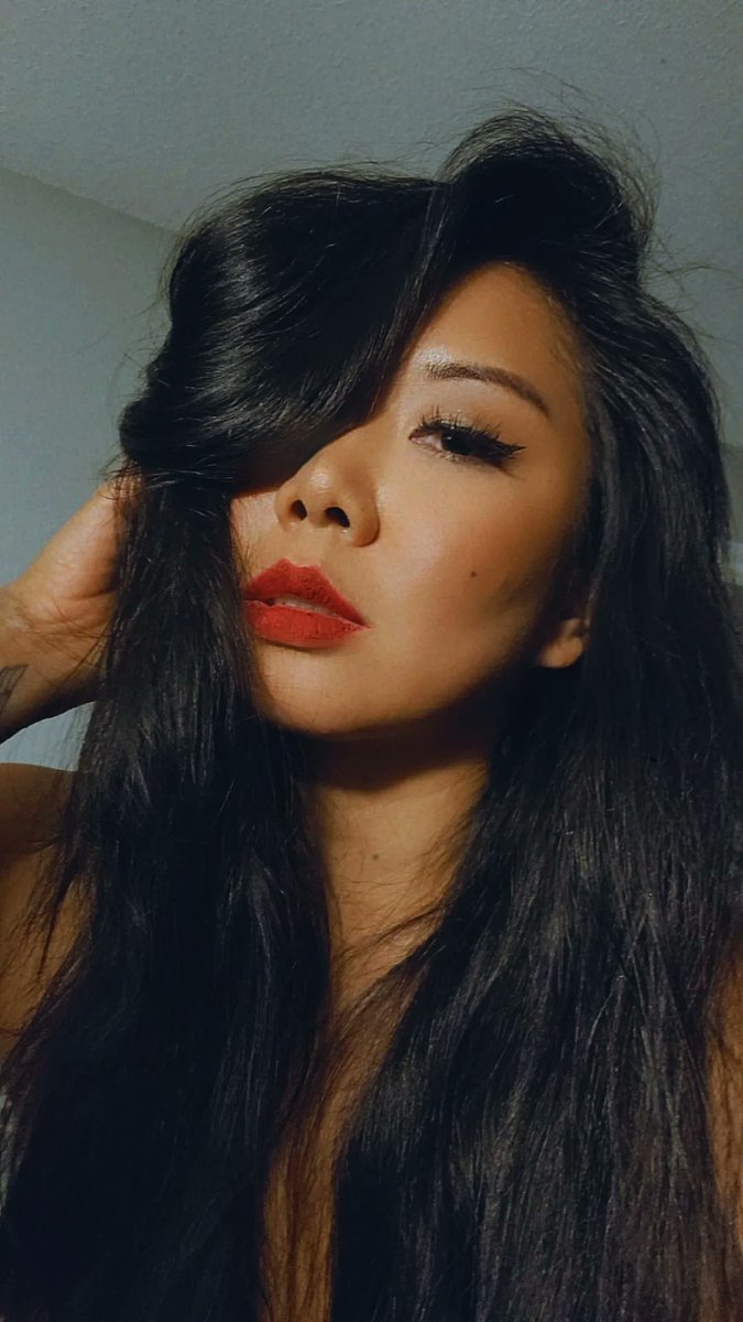 helloitsaen's tweet photo. Back at it 🤪 https://t.co/kJjoVnxTXu