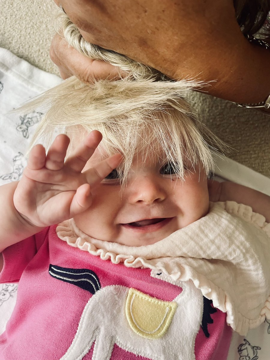 BREAKING NEWS: Boris leaves Downing Street and moves to Ipswich. 
#newPM #downingstreet <a href="/BorisJohnson/">Boris Johnson</a> <a href="/BBCNews/">BBC News (UK)</a>