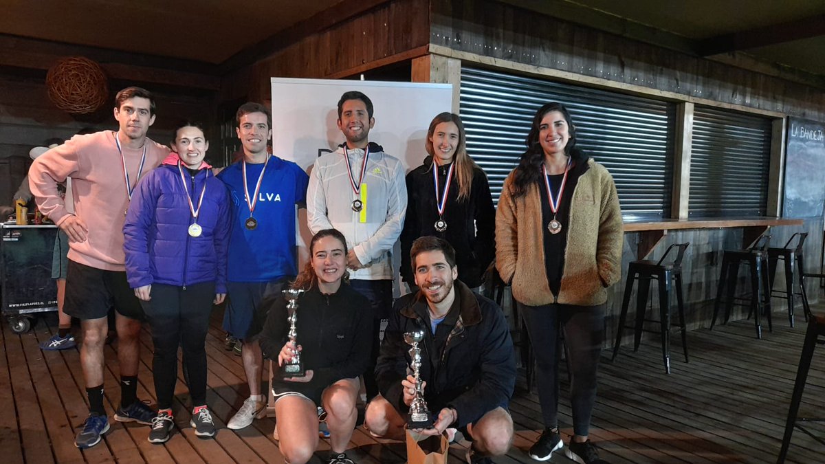 Felicitamos a nuestros abogados Magdalena Steinmetz e Ignacio Valenzuela, ganadores de la Copa de Oro en el Torneo de Pádel de Abogados/as Pro Bono. 

Agradecemos a la Fundación <a href="/ProBonoChile/">Fundación Pro Bono</a>  por la organización de esta actividad.