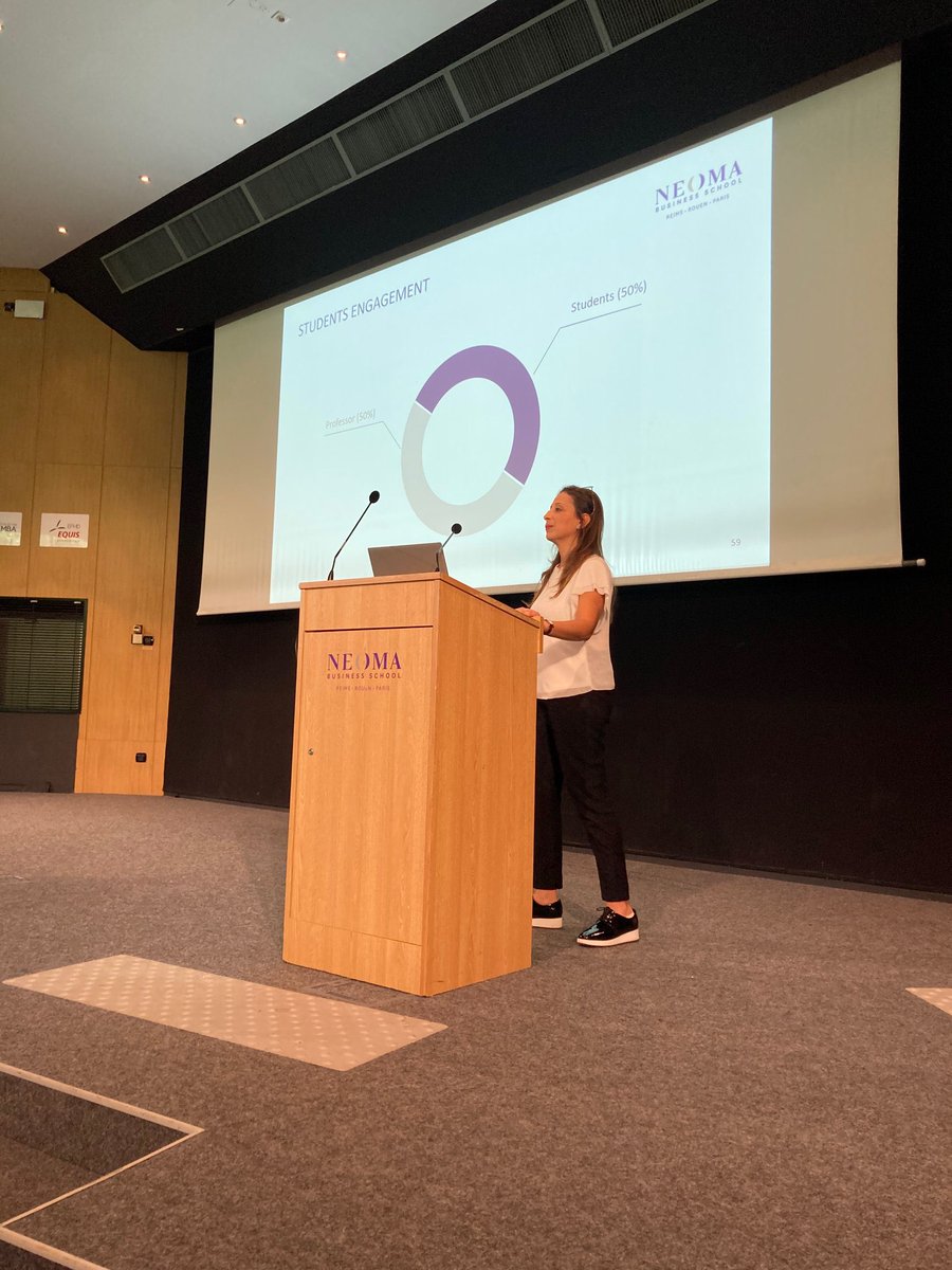 molka_abbes's tweet image. Quel bonheur d’accueillir mes nouveaux étudiants du Global BBA #GBBA @Neoma. 3 Campus, 3 rentrées !  
Rentrée 1/3 Campus de #Rouen: dynamiques, attentifs, motivés et puisqu’ils ont rejoint NEOMA, ils sont surement passionnés🤩💪
#BePassionate_ShapeTheFuture
Welcome in The Family