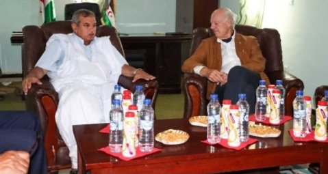 LBougrein's tweet photo. السلام عليكم ورحمة الله وبركاته. 
ديمستورا يغادر مخيمات اللاجئين الصحراويين مملؤ البطن بالمشروب المركز سكر
#Ludbougren2022محمدبوقرين https://t.co/xeUqwsz09r