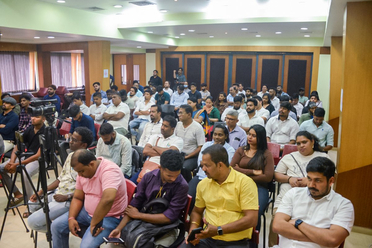 Youth are the future of the country. Let's fight to save your dreams and goals of a better tomorrow. Request our youngsters to join <a href="/IYCGoa/">Goa Pradesh Youth Congress</a>. Spoke at the membership drive in Panjim.
