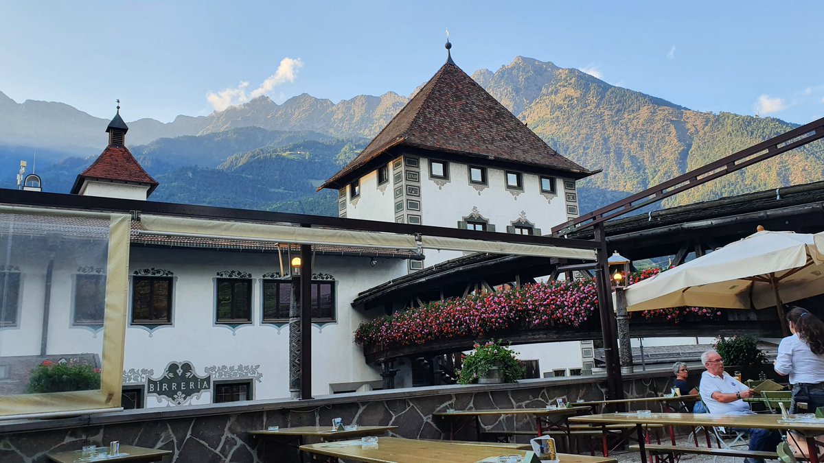 Ermir73's tweet photo. #birreria #Forst #Lagundo #Merano https://t.co/Qr26V0D13t