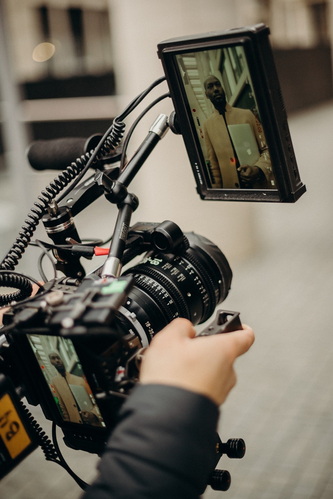 Stock videos are more readily available and less expensive than their custom counterparts. The downside of stock images is that you don’t have exclusive rights to them. unikron.com #video #videocontent #filming #production #videoagency #videoproduction
