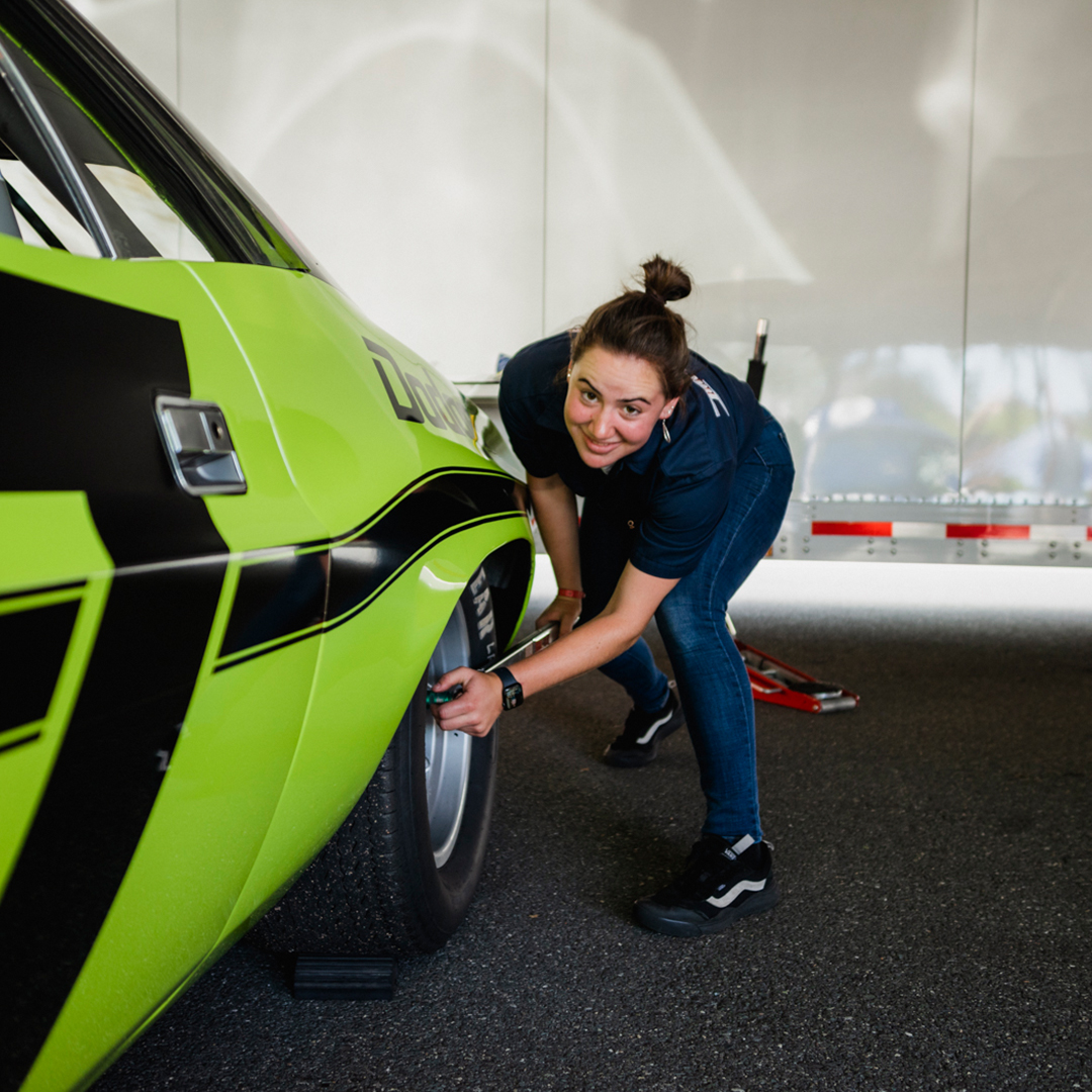 PistonFound's tweet photo. The Piston Foundation is bringing more young technicians into the trades of the collector car industry. Our scholarship programs depend on the support of the car community. Please consider donating at https://t.co/0mHr2Ip2mH https://t.co/TII0ziL5jt