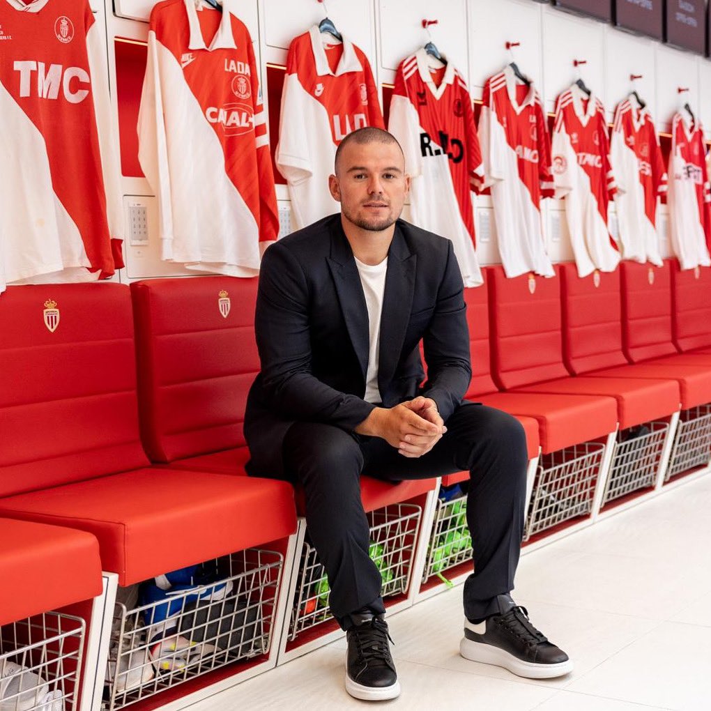 ASMonacollection tweet media