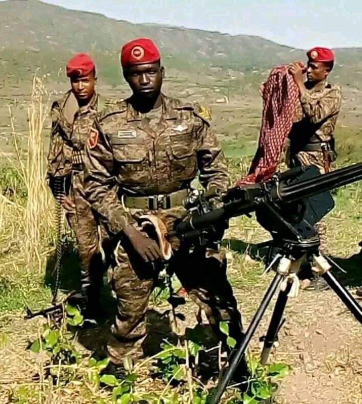 1212flagot's tweet photo. የባከነ ሰአት ለኳስ ብቻ ነው ‼️
💚💛❤️ለብለብ 💚💛❤️
#TPLFisTheCause
#SayNoMore
#EthiopiaPrevails
#ChildSoliders https://t.co/C9mAtZsewp