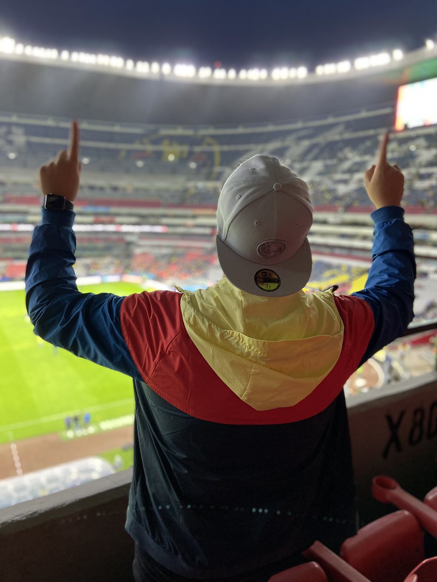 Paulalchile's tweet photo. 🚨¡SE VAN 3 PASES DOBLES PARA EL 🦅 AMÉRICA VS SAN LUIS 🔴⚪️ !🚨
 
Esto debes hacer 👇🏽
1️⃣Sigue a @PoweradeMx  @Paulalchile y @Futbolalchileok 📲

2️⃣Dale ❤️ y  RT 🔁

3️⃣Comenta este post con el HT #PausaEsPower 🔥 y etiqueta a quien te llevarías al estadio 🏟.

1/2 https://t.co/rRZyqBs0Dr